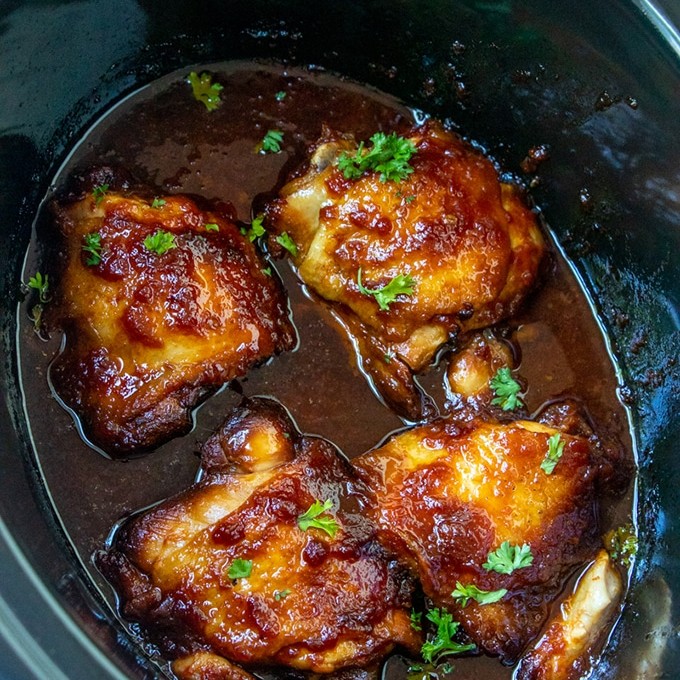 chicken cooked in a crockpot with honey-chipotle sauce