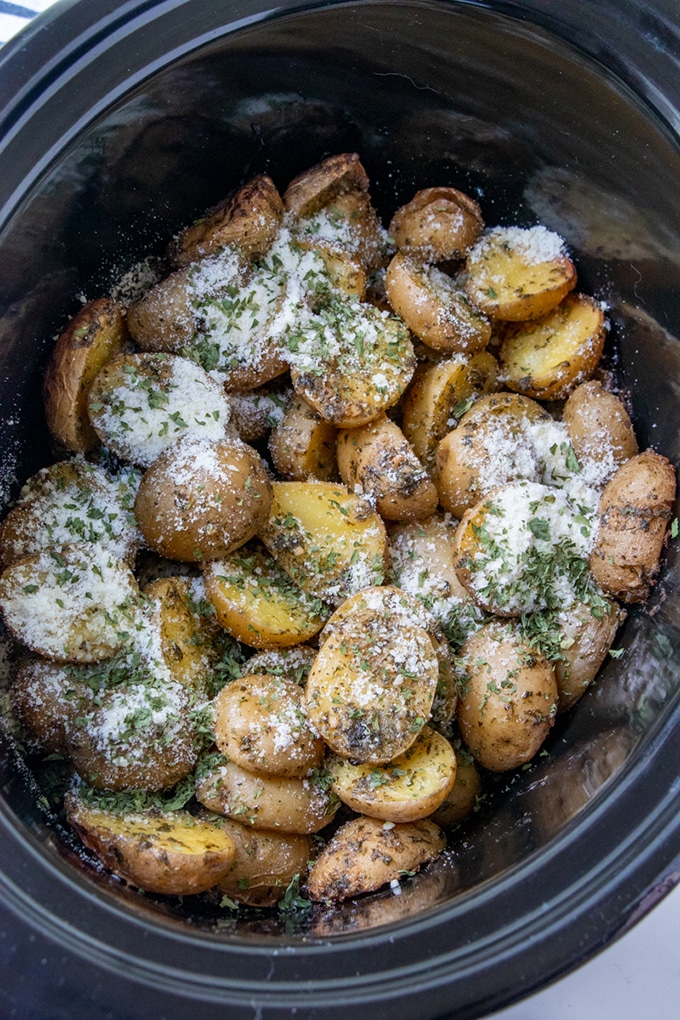 Easy Slow Cooker Ranch Potatoes - The Recipe Pot