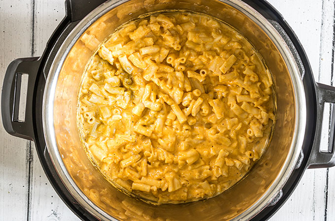cooked pumpkin macaroni and cheese in the pressure cooker